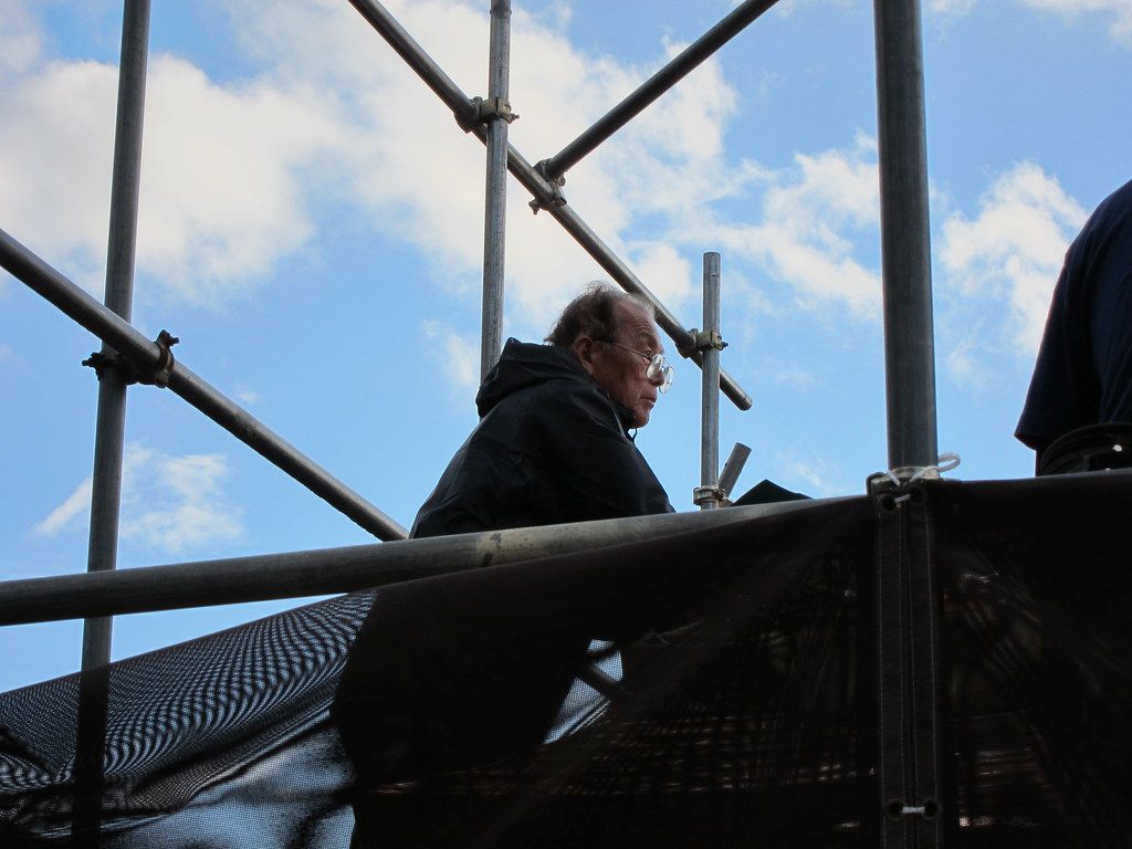 local contractor local roofing